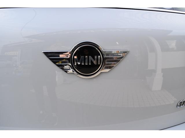 ＭＩＮＩ クーパーＳ　クロスオーバー　スマートキー　プッシュスタート　パドルシフト　シートカバー（16枚目）