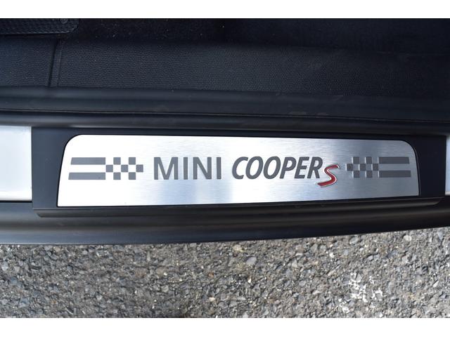 ＭＩＮＩ クーパーＳ　クロスオーバー　スマートキー　プッシュスタート　パドルシフト　シートカバー（28枚目）
