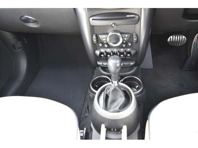 ＭＩＮＩ クーパーＳ　クロスオーバー　スマートキー　プッシュスタート　パドルシフト　シートカバー（32枚目）