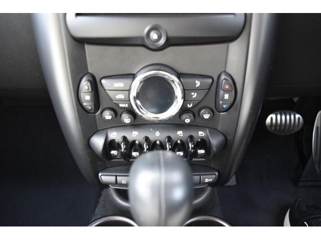 ＭＩＮＩ クーパーＳ　クロスオーバー　スマートキー　プッシュスタート　パドルシフト　シートカバー（33枚目）