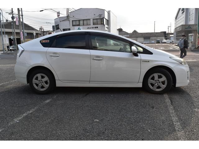 プリウス S スマートキー プッシュスタート ステアリングスイッチ 社外ナビ(4枚目)