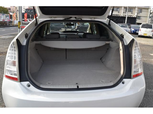 プリウス S スマートキー プッシュスタート ステアリングスイッチ 社外ナビ(28枚目)