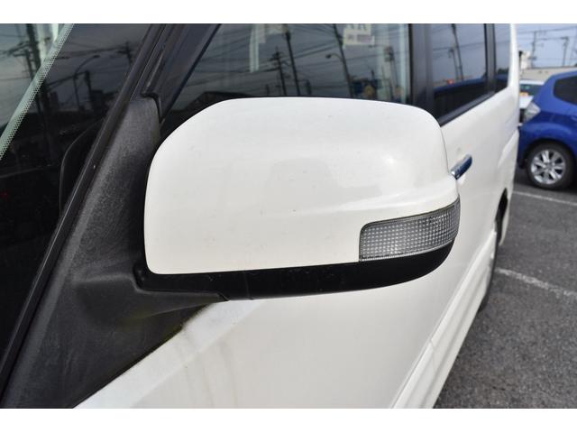 セレナ ハイウェイスター S-ハイブリッド Vセレクション スマートキー プッシュスタート ステアリングスイッチ フリップダウンモニター オートエアコン 両側パワースライドドア ベンチシート リアエアコン(17枚目)