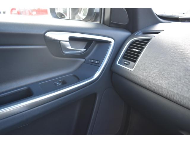 ＸＣ６０ Ｔ５　ＡＷＤ　Ｒデザイン　プッシュスタート（31枚目）