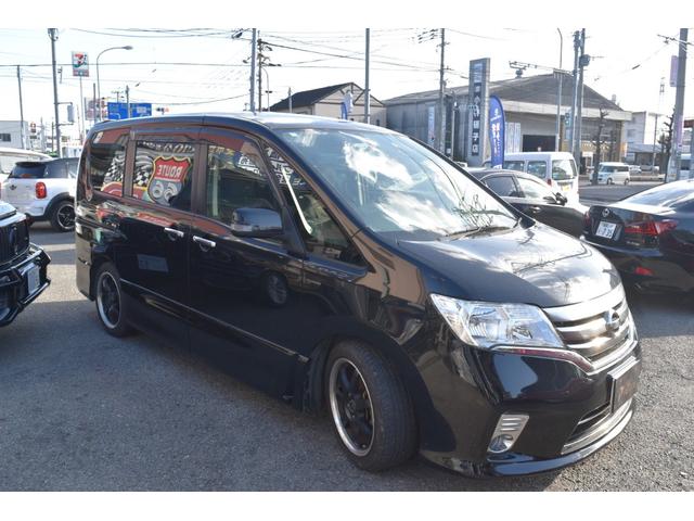 セレナ 　社外ナビ　フルセグ　社外フリップダウンモニター　両側電動スライドドア　社外ＡＡＷ（2枚目）