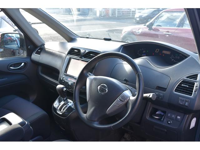 セレナ 　社外ナビ　フルセグ　社外フリップダウンモニター　両側電動スライドドア　社外ＡＡＷ（10枚目）