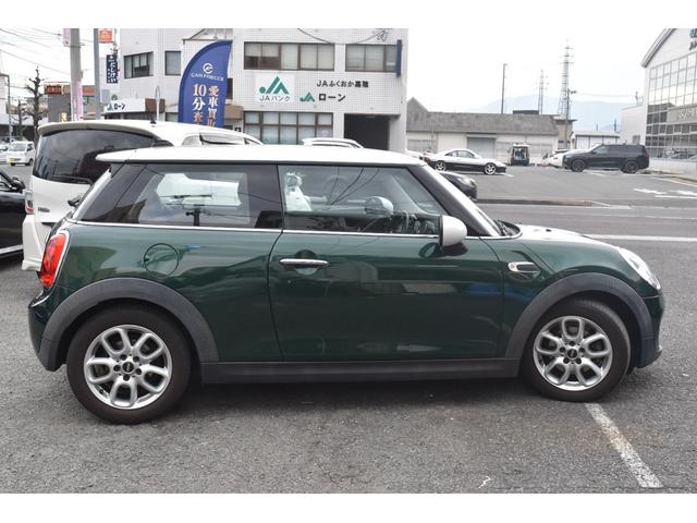 ＢＭＷその他 　ミニクーパー　ＥＴＣ　ＬＥＤヘッドライト　純正ナビ（4枚目）