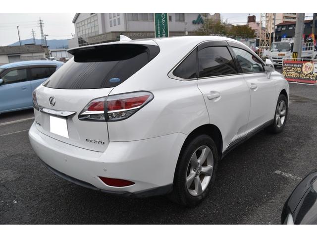 ＲＸ ＲＸ２７０　スマートキー　プッシュスタート　ステアリングスイッチ　クルーズコントロール　パワートランク　ＥＴＣ　バックカメラ（6枚目）