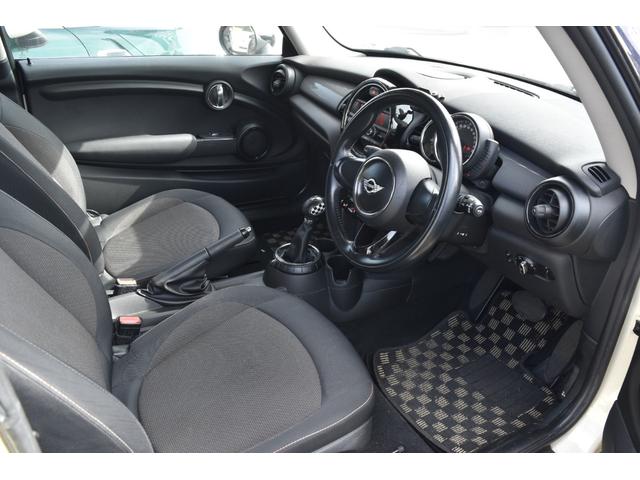 ＭＩＮＩ クーパー　プッシュスタート（22枚目）