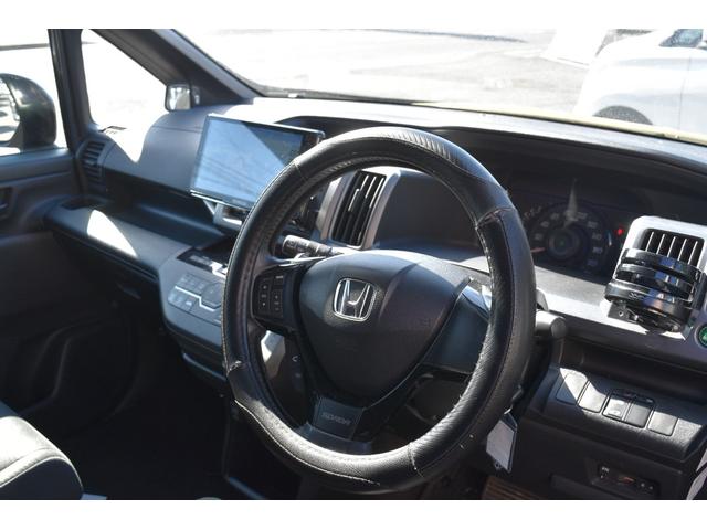 ステップワゴンスパーダ S 社外ナビ 社外マフラー TEIN車高調 社外18インチアルミホイール 左側パワースライドドア 社外バンパー バックカメラ(14枚目)