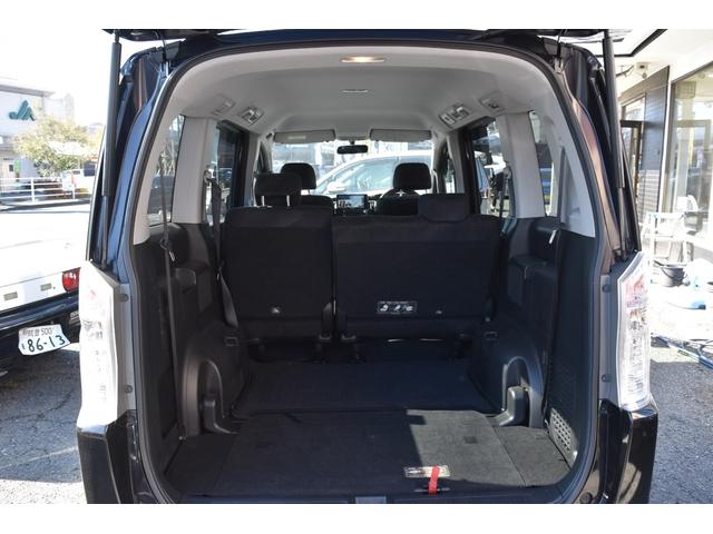 ステップワゴンスパーダ S 社外ナビ 社外マフラー TEIN車高調 社外18インチアルミホイール 左側パワースライドドア 社外バンパー バックカメラ(17枚目)