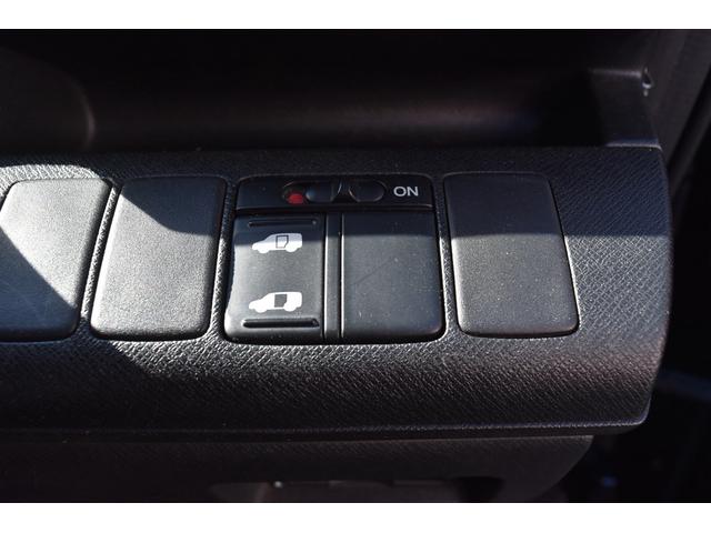 ステップワゴンスパーダ S 社外ナビ 社外マフラー TEIN車高調 社外18インチアルミホイール 左側パワースライドドア 社外バンパー バックカメラ(28枚目)