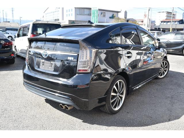 プリウス Ｇツーリングセレクション　スマートキー　プッシュスタート　社外マフラー　モデリスタエアロ　シートカバー（5枚目）