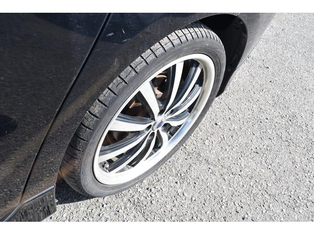 プリウス Ｇツーリングセレクション　スマートキー　プッシュスタート　社外マフラー　モデリスタエアロ　シートカバー（9枚目）