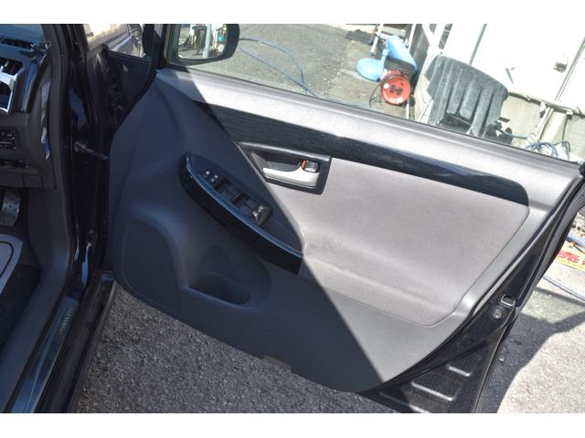 プリウス Ｇツーリングセレクション　スマートキー　プッシュスタート　社外マフラー　モデリスタエアロ　シートカバー（17枚目）