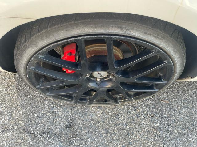 シボレーカマロ 　パドルシフト　バックカメラ　ステアリングスイッチ　スーパーキャットレーダー探知機　　パワーシート（11枚目）