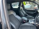 ２．０ＴＦＳＩクワトロ　Ｓラインパッケージ　ユーザー買取車　ハーフレザーシート　純正ナビ　バックカメラ（11枚目）