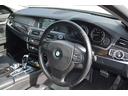 ５２３ｉ　ハイラインパッケージ　スマートキー　プッシュスタート　パワーシート　ステアリングスイッチ　バックカメラ　レーダー探知機　純正１９インチアルミホイール　リアエアコン（16枚目）