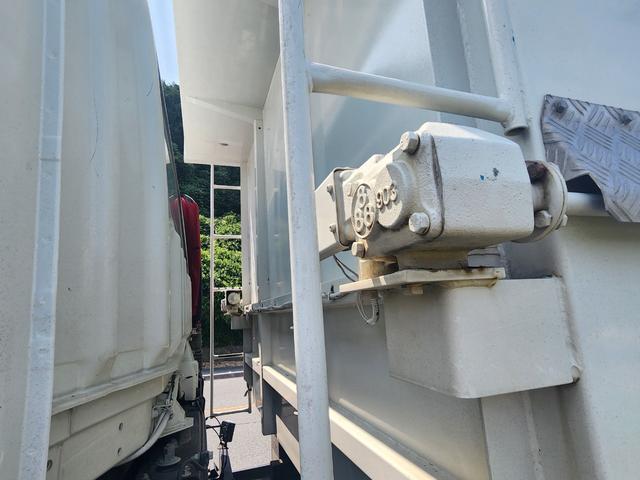 スーパーグレート ダンプ　１０トン　ダンプ　最大積載量９０００ｋｇ（15枚目）