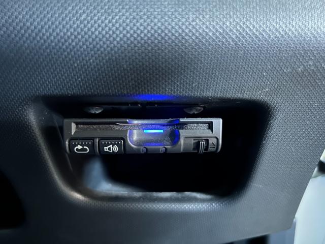 ムーヴ カスタム　Ｘリミテッド　ＬＥＤライト・純正ナビ・ワンセグＴＶ・バックカメラ・ＥＴＣ・スマートキー・オートライト・オートエアコン・アイドリングストップ・ミラーウィンカー（6枚目）