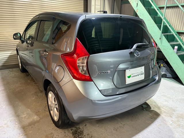 ノート X 買取車・純正ナビ・フルセグTV・ETC・プッシュスタート・アイドリングストップ・シートリフター・電動格納ミラー(17枚目)