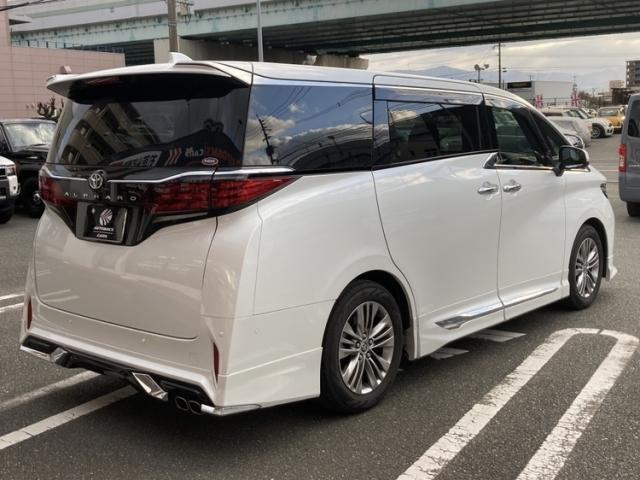 アルファード Ｚ　ワンオーナー　サンルーフ　革シート　両側電動スライド　キーレス　フルセグ　ナビ＆ＴＶ　１８アルミホイール　乗車定員７人　エアバッグ　電動シート　オートマ　安全装備　ＥＴＣ（3枚目）