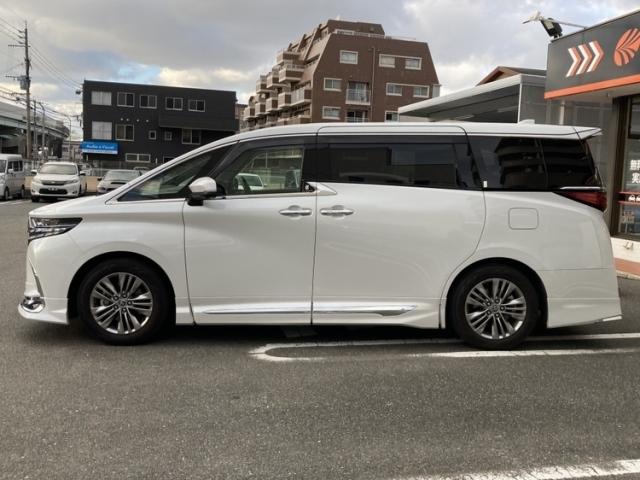 アルファード Ｚ　ワンオーナー　サンルーフ　革シート　両側電動スライド　キーレス　フルセグ　ナビ＆ＴＶ　１８アルミホイール　乗車定員７人　エアバッグ　電動シート　オートマ　安全装備　ＥＴＣ（7枚目）