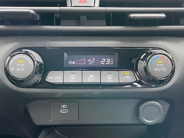 ノート X ワンオーナー キーレス エアバッグ オートマ ディーラー車 フル装備 助手席エアバッグ 衝突被害軽減システム スマートキー オートクルーズコントロール(16枚目)