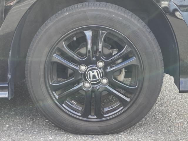 N-BOXカスタム G SSブラックスタイルパッケージ 両側電動スライド キーレス フルセグ ナビ&TV エアバッグ オートマ HIDヘッドライト ETC バックカメラ スマートキー 横滑り防止機能 シートヒーター(11枚目)