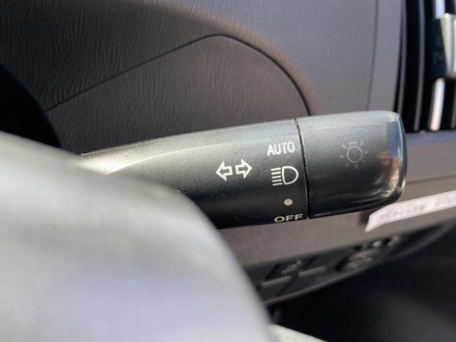 プリウス S ワンオーナー キーレス フルセグ ナビ&TV 15アルミホイール エアバッグ オートマ 助手席エアバッグ HIDヘッドライト ETC バックカメラ スマートキー(21枚目)