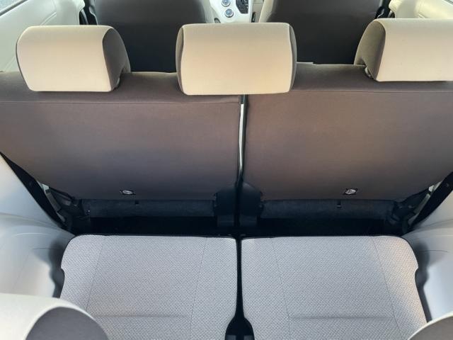 シエンタ Ｘ　キーレス　乗車定員７人　アイドリングストップ　エアバッグ　オートマ　　助手席エアバッグ　衝突被害軽減システム　ＥＴＣ（16枚目）