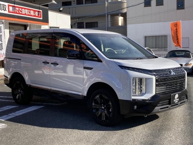 デリカＤ：５ シャモニー　ワンオーナー　キーレス　フルセグ　ナビ＆ＴＶ　１８アルミホイール　乗車定員７人　ディーゼル　エアバッグ　電動シート　オートマ　フル装備　助手席エアバッグ　衝突被害軽減システム　バックカメラ（8枚目）