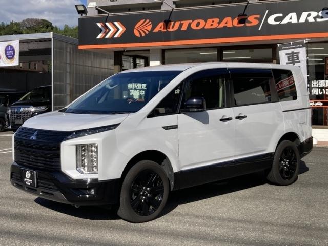 デリカＤ：５ シャモニー　ワンオーナー　キーレス　フルセグ　ナビ＆ＴＶ　１８アルミホイール　乗車定員７人　ディーゼル　エアバッグ　電動シート　オートマ　フル装備　助手席エアバッグ　衝突被害軽減システム　バックカメラ（10枚目）