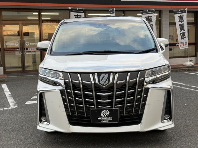 アルファード ２．５Ｓ　Ｃパッケージ　ワンオーナー　サンルーフ　革シート　両側電動スライド　キーレス　１８アルミホイール　乗車定員７人　エアバッグ　電動シート　オートマ　　助手席エアバッグ　衝突被害軽減システム　ＥＴＣ（4枚目）