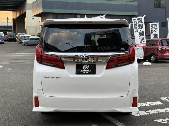 アルファード ２．５Ｓ　Ｃパッケージ　ワンオーナー　サンルーフ　革シート　両側電動スライド　キーレス　１８アルミホイール　乗車定員７人　エアバッグ　電動シート　オートマ　　助手席エアバッグ　衝突被害軽減システム　ＥＴＣ（5枚目）
