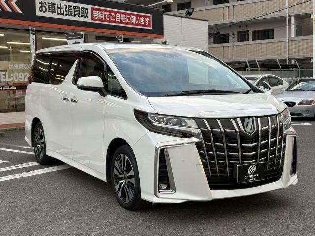 アルファード ２．５Ｓ　Ｃパッケージ　ワンオーナー　サンルーフ　革シート　両側電動スライド　キーレス　１８アルミホイール　乗車定員７人　エアバッグ　電動シート　オートマ　　助手席エアバッグ　衝突被害軽減システム　ＥＴＣ（8枚目）