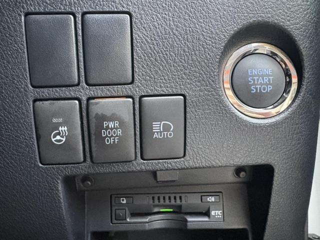 アルファード ２．５Ｓ　Ｃパッケージ　ワンオーナー　サンルーフ　革シート　両側電動スライド　キーレス　１８アルミホイール　乗車定員７人　エアバッグ　電動シート　オートマ　　助手席エアバッグ　衝突被害軽減システム　ＥＴＣ（19枚目）
