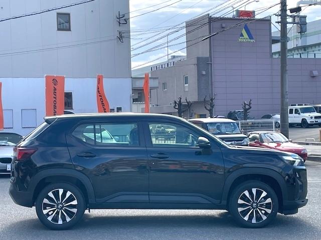 ＷＲ－Ｖ Ｚ　キーレス　１７アルミホイール　エアバッグ　オートマ　助手席エアバッグ　衝突被害軽減システム　バックカメラ　スマートキー　オートクルーズコントロール（6枚目）