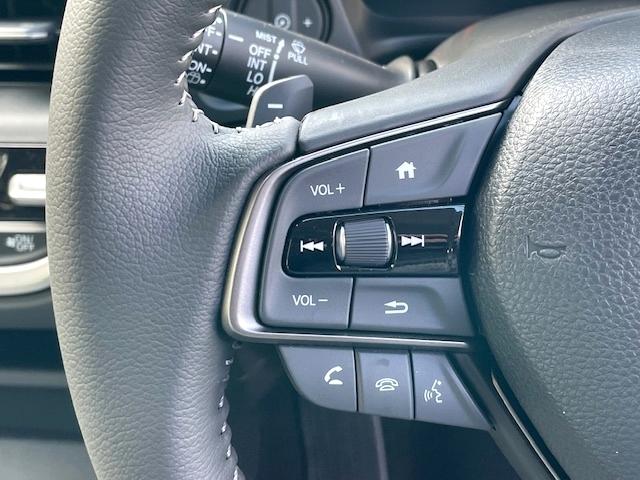 ＷＲ－Ｖ Ｚ　キーレス　１７アルミホイール　エアバッグ　オートマ　助手席エアバッグ　衝突被害軽減システム　バックカメラ　スマートキー　オートクルーズコントロール（14枚目）