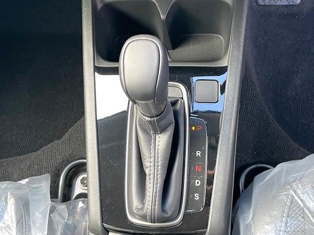 ＷＲ－Ｖ Ｚ　キーレス　１７アルミホイール　エアバッグ　オートマ　助手席エアバッグ　衝突被害軽減システム　バックカメラ　スマートキー　オートクルーズコントロール（23枚目）