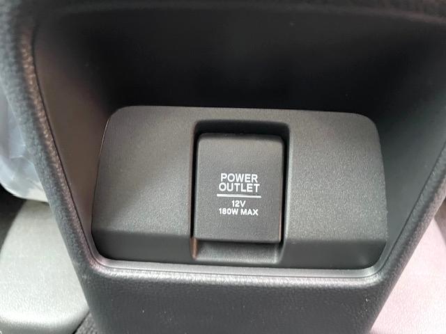 ＷＲ－Ｖ Ｚ　キーレス　１７アルミホイール　エアバッグ　オートマ　助手席エアバッグ　衝突被害軽減システム　バックカメラ　スマートキー　オートクルーズコントロール（25枚目）