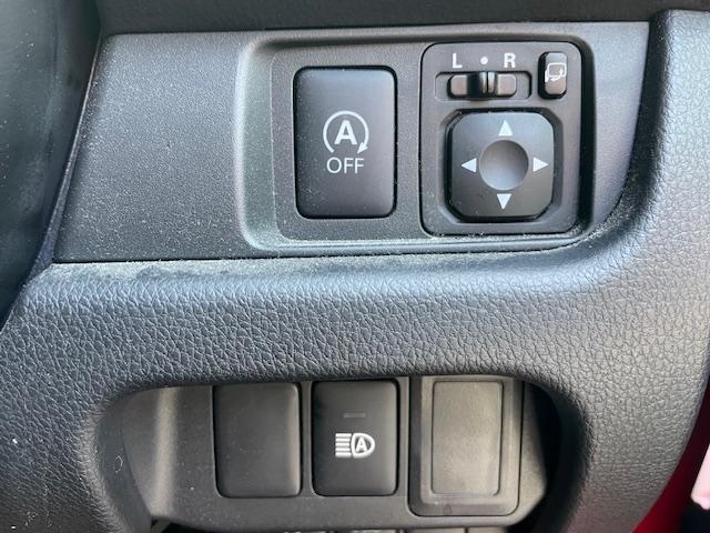 デイズ ハイウェイスター　Ｘ　ワンオーナー　キーレス　フルセグ　ナビ＆ＴＶ　アイドリングストップ　エアバッグ　オートマ　フル装備　助手席エアバッグ　衝突被害軽減システム　ＨＩＤヘッドライト　ＥＴＣ　バックカメラ　スマートキー（11枚目）