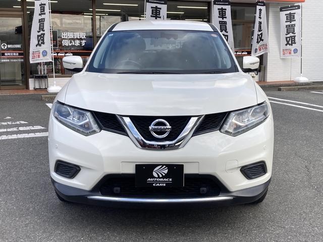 エクストレイル ２０Ｘ　ハイブリッド　エマージェンシーブレーキＰ　革シート　キーレス　フルセグ　ナビ＆ＴＶ　１７アルミホイール　エアバッグ　オートマ　ＥＴＣ　バックカメラ　スマートキー（4枚目）