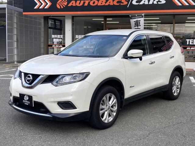 エクストレイル ２０Ｘ　ハイブリッド　エマージェンシーブレーキＰ　革シート　キーレス　フルセグ　ナビ＆ＴＶ　１７アルミホイール　エアバッグ　オートマ　ＥＴＣ　バックカメラ　スマートキー（10枚目）