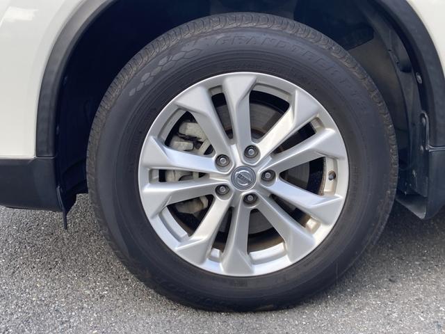 エクストレイル ２０Ｘ　ハイブリッド　エマージェンシーブレーキＰ　革シート　キーレス　フルセグ　ナビ＆ＴＶ　１７アルミホイール　エアバッグ　オートマ　ＥＴＣ　バックカメラ　スマートキー（11枚目）