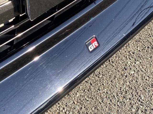 ヴォクシー ハイブリッドＳ－Ｇ　ワンオーナー　キーレス　ナビ　乗車定員７人　エアバッグ　オートマ　助手席エアバッグ　衝突被害軽減システム　バックカメラ　スマートキー　オートクルーズコントロール（21枚目）