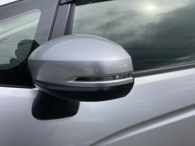 フィットハイブリッド Ｌパッケージ　キーレス　フルセグ　ナビ＆ＴＶ　１５アルミホイール　エアバッグ　オートマ　ディーラー車　助手席エアバッグ　ＥＴＣ　バックカメラ　スマートキー　オートクルーズコントロール（23枚目）