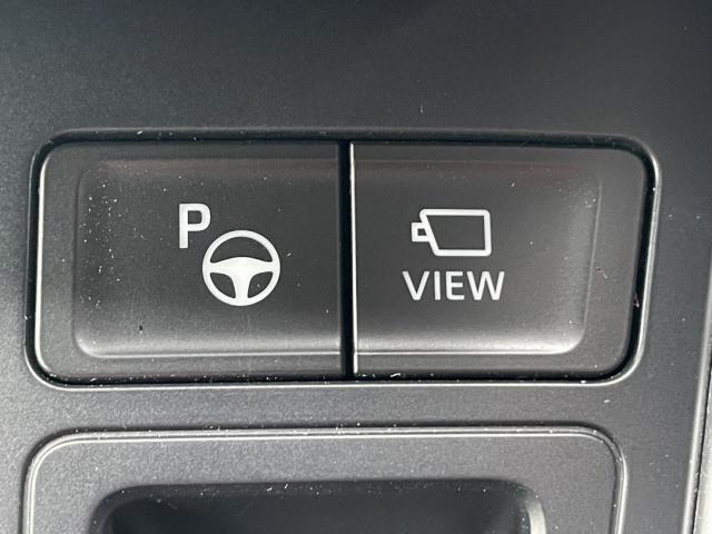 ノア ハイブリッドＳ－Ｚ　ワンオーナー　両側電動スライド　キーレス　フルセグ　ナビ＆ＴＶ　１７アルミホイール　乗車定員７人　エアバッグ　オートマ　助手席エアバッグ　衝突被害軽減システム　ＥＴＣ　バックカメラ（26枚目）