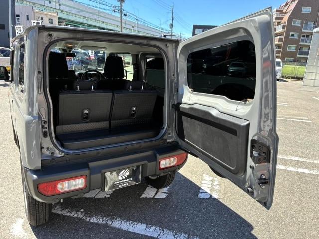 ＸＣ　ワンオーナー　キーレス　アイドリングストップ　エアバッグ　オートマ　ディーラー車　フル装備　助手席エアバッグ　衝突被害軽減システム　スマートキー　横滑り防止機能　シートヒーター（画像17）