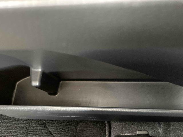 カスタムＧ　ドライブレコーダー　バックカメラ　ＴＶ　両側電動スライドドア　クリアランスソナー　オートクルーズコントロール　衝突被害軽減システム　アルミホイール　オートマチックハイビーム　オートライト　スマートキー（画像49）